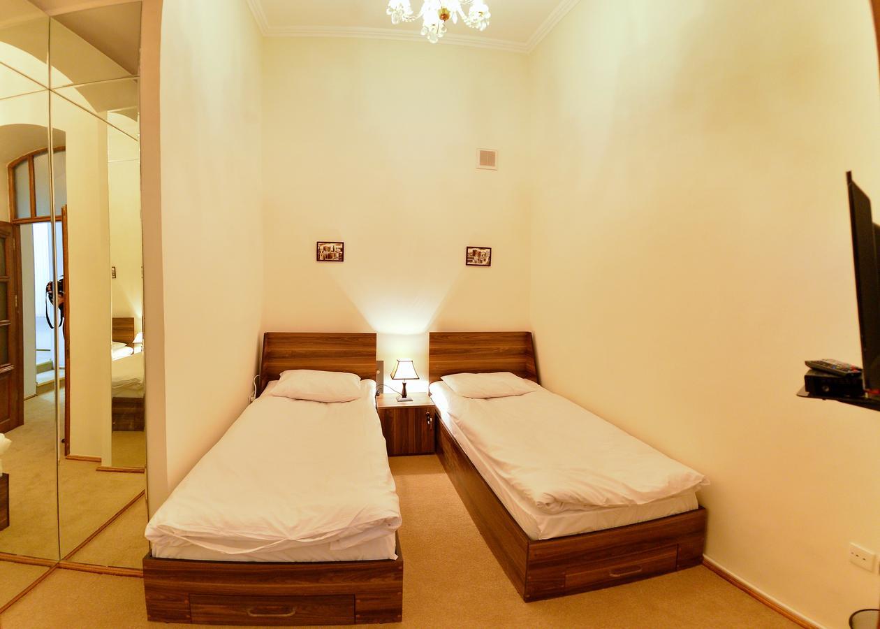 Baku Home Hostel Esterno foto