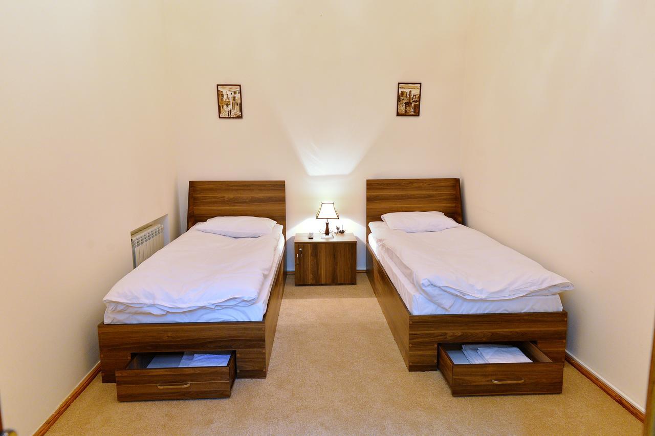Baku Home Hostel Esterno foto